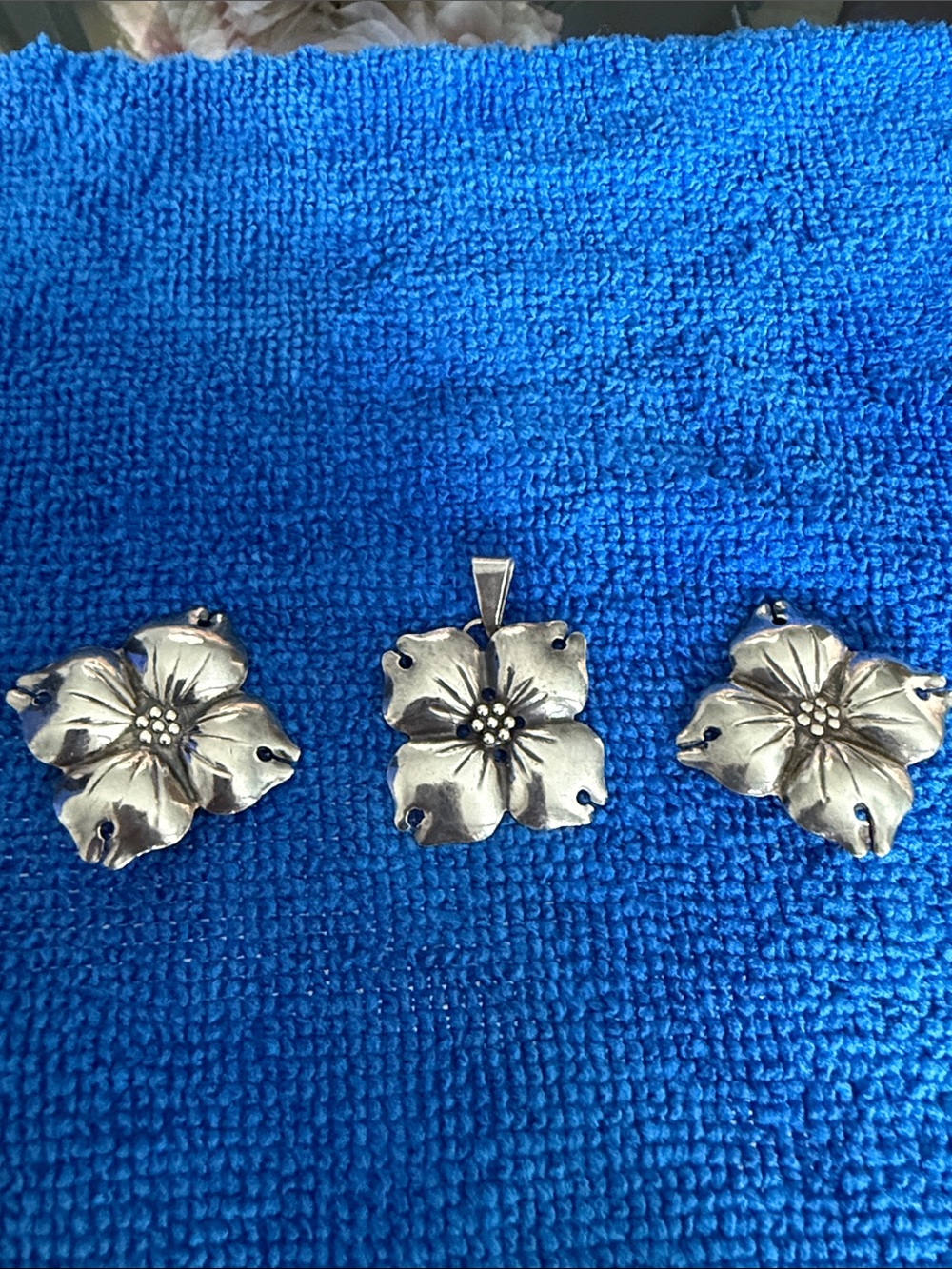 Sterling Silver Flower Pendant and Earrings Set - Silver Floral Jewelry